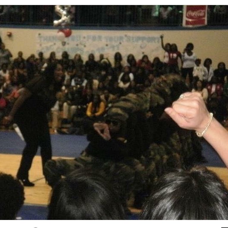 Dooda4President's tweet image. Set it owt 🔥🔥🔥 #EveverythingLitty ♥️🤍 #Fall2k10 🐣