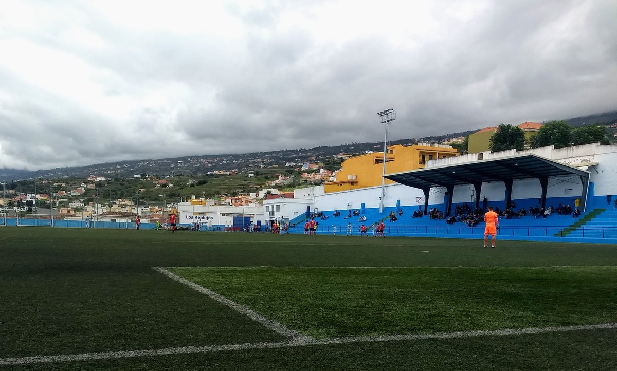 PARTIDO LIGA PRIMERA INTERINSULAR
Estadio municipal Los Príncipes
<a href="/UDRealejos/">U.D. Realejos</a>  1  #IsoraCF  0
(Descanso)
Gol: (37') Jesús de tiro a la cruceta