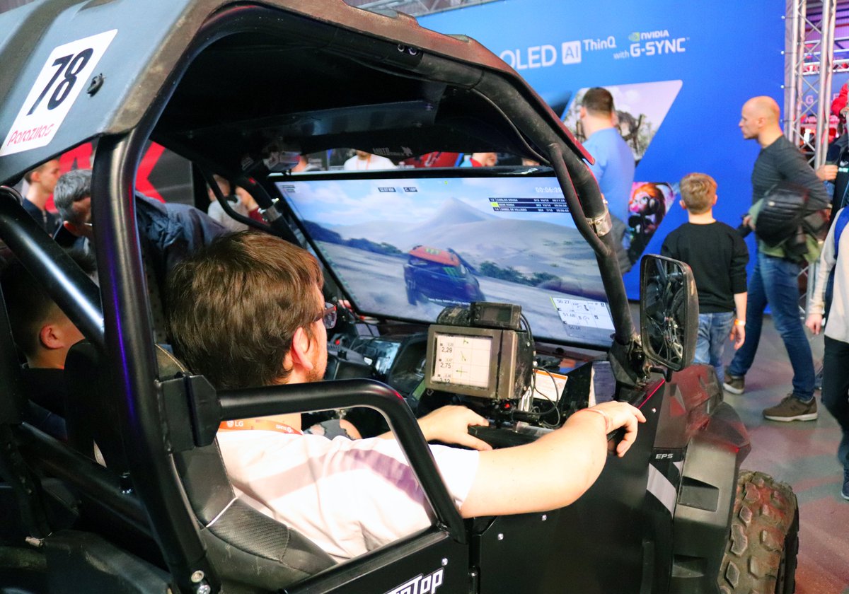 ColdBeerHD's tweet photo. #Carception When you're in the car riding another car through the desert #gameon2019 #gameon #letsgameon #gaming #vilnius #coldbeerhd https://t.co/qdC5pLcO95