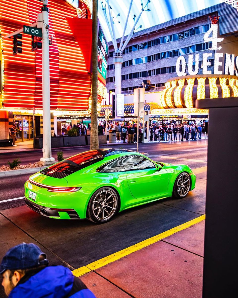 Rwindelange's tweet photo. Green it is! 🤘🏻RT @Porsche911UK: The latest #Porsche992 in #LizardGreen 💚 #911
📷 @kfletchphotography 🦎
#Porsche https://t.co/GwxGTi6tXf