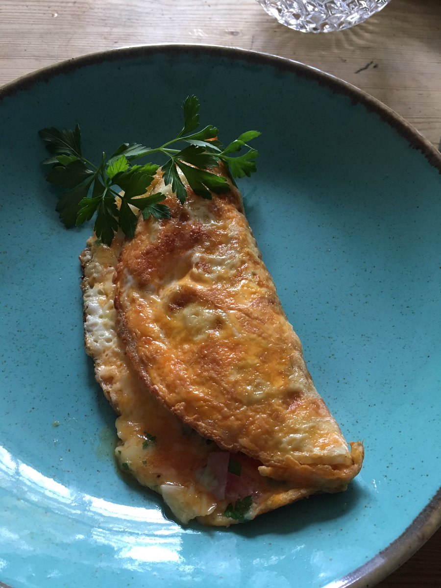 Hudsons Restaurant tweet media