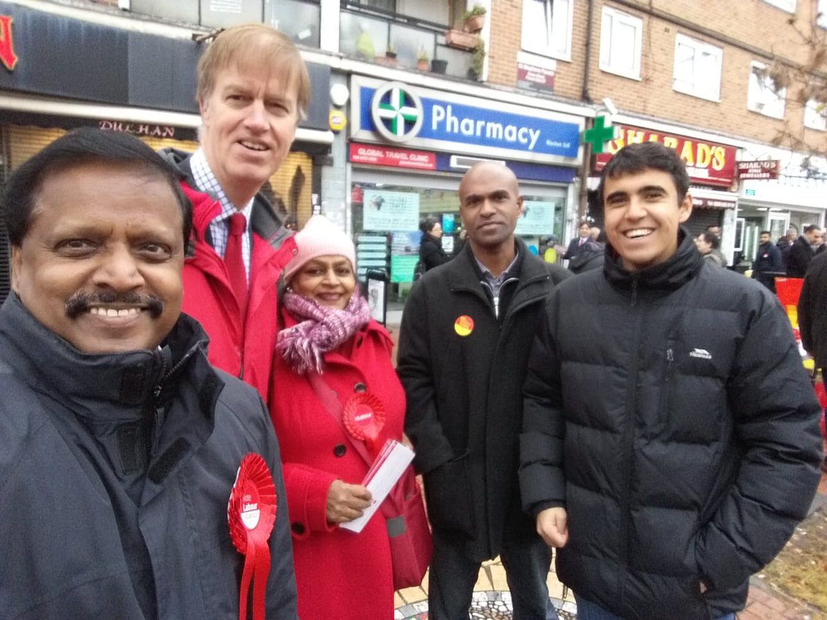 ⁦<a href="/easthamlabour/">East Ham Labour Party (CLP)</a>⁩ and ⁦<a href="/WestHamLabour/">West Ham Labour</a>⁩ campaigning on the constituency boundary in Green Street yesterday