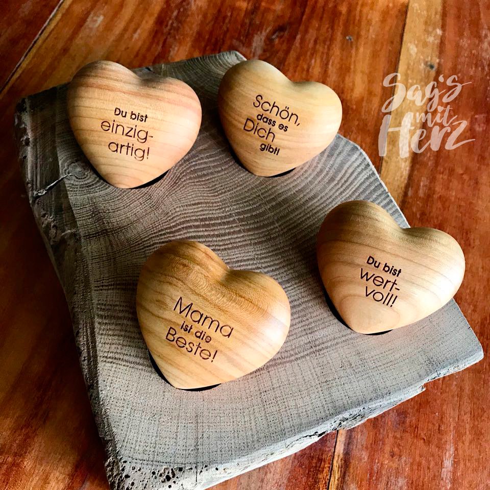 thankgoods_'s tweet photo. Eine Auswahl unserer motivierende Sprüche auf unseren Handschmeichlern. Mehr im Shop. https://t.co/VLnX27wglU #shopmitherz #shoppen #shopping #shoppingtips #shoppingnight #sunday #dekor #dekomehr #dekoliebe #decoration #sagsmitherz #thankgoods https://t.co/rGa2Dmd382
