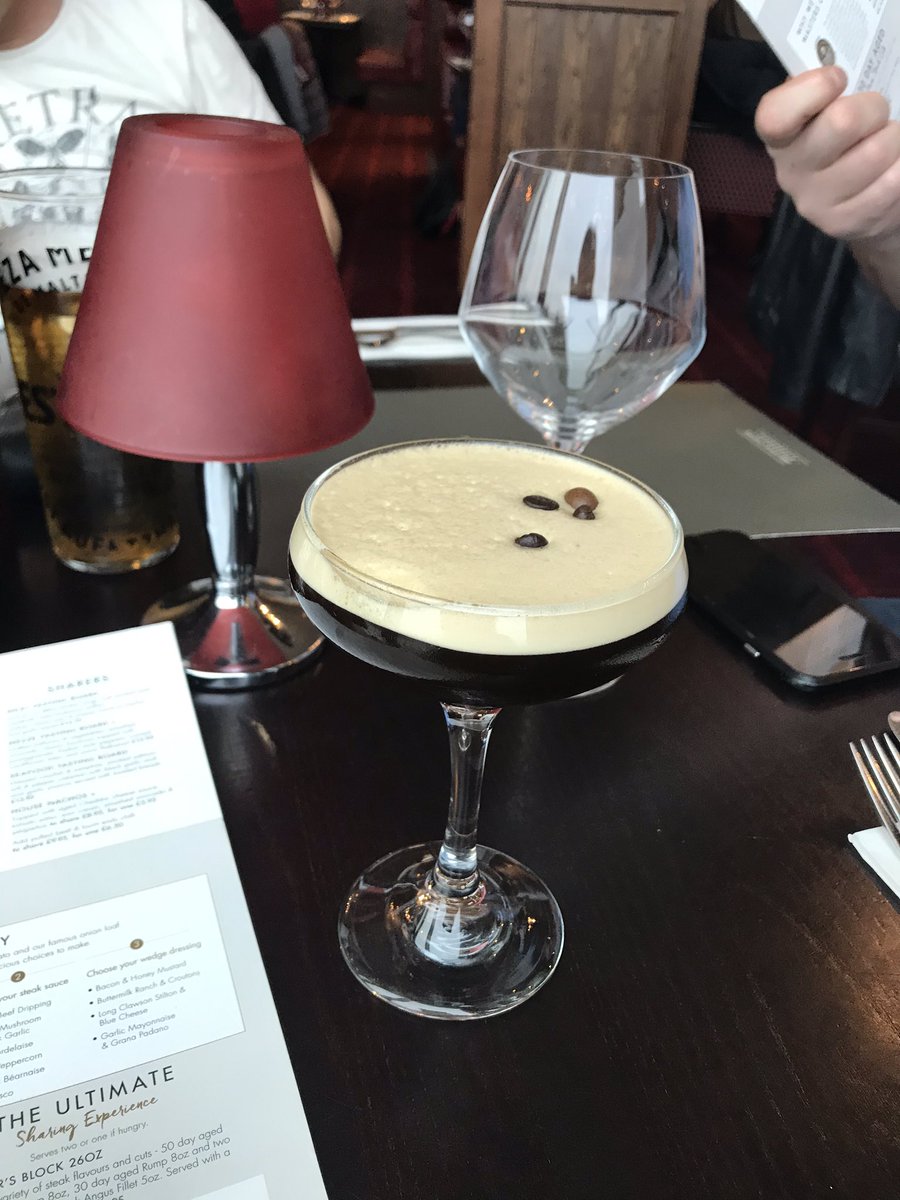 tracycambo's tweet photo. #MotorcycleLive #espressomartini #sundaysout https://t.co/A1IqS6EZ3J