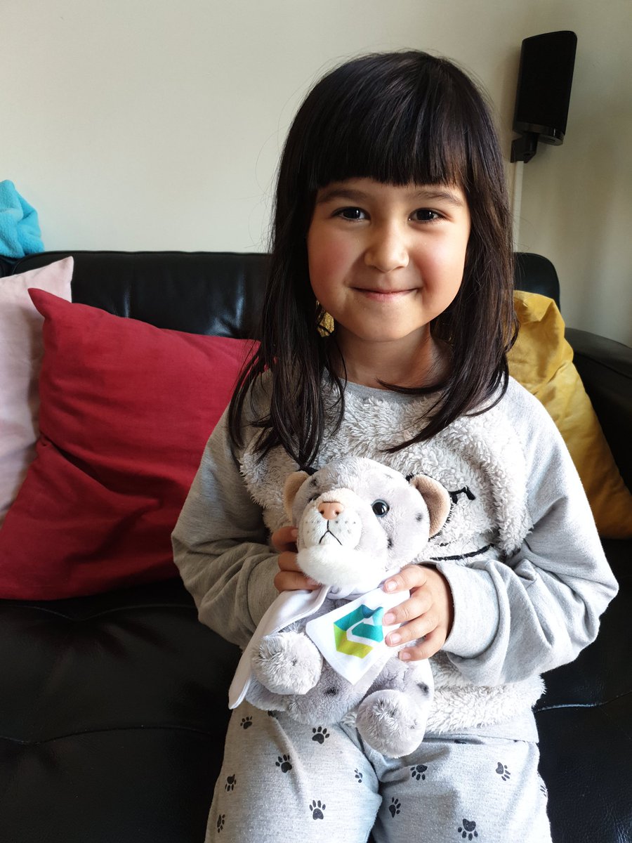 fizzo64's tweet photo. #EmeraldSnowLeopard and thanks from Isabella as well! https://t.co/zMWYxvPWKf