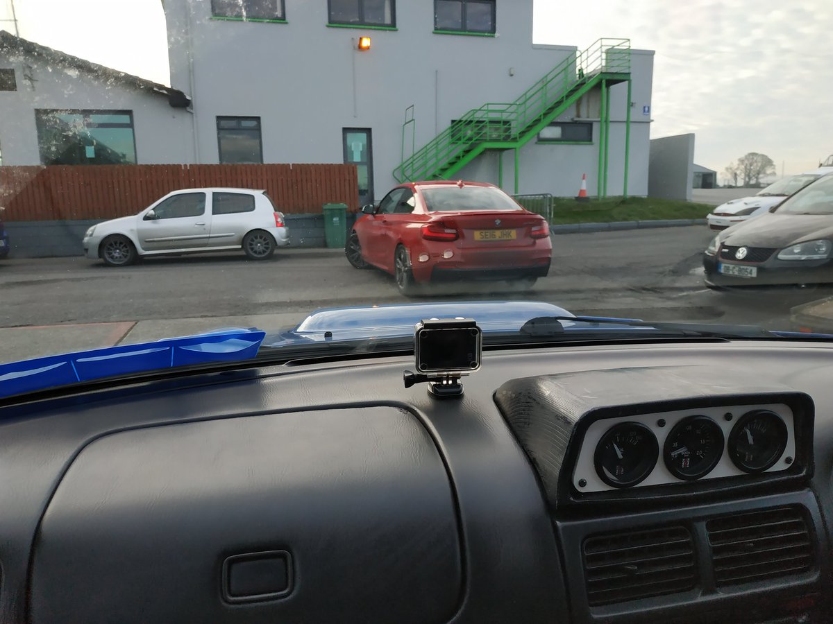 Carlos Álvarez tweet media