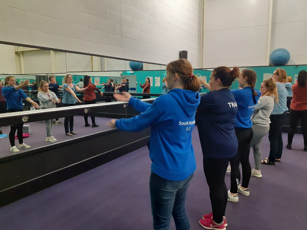 BeckyTraining's tweet image. Practice practice practice makes a great demo 😊👍

#strokedevelopment #learningthroughdoing #inspiretoinspire #thebeckyway #swimteaching #SwimEnglandQualified