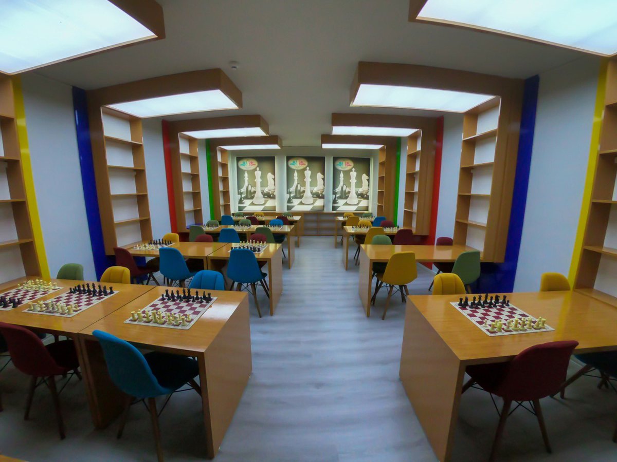 2023 Vizyon Belgesi  ışığında geliştirilen Tasarım Beceri Atölyelerimizden, Satranç Atölyemiz çocukların yeteneklerini keşfedip geliştirmesini sağlıyor.
@Istanbul_ILMEM <a href="/MucahitYentur/">Murat Mücahit Yentür</a> <a href="/sislimem/">Şişli İlçe Millî Eğitim Müdürlüğü</a> <a href="/trthaber/">TRT HABER</a> <a href="/ziyaselcuk/">Ziya Selçuk</a> <a href="/memleventyazici/">Levent Yazıcı</a> <a href="/safran1958/">Mustafa SAFRAN</a> @AtifAla_Tkb