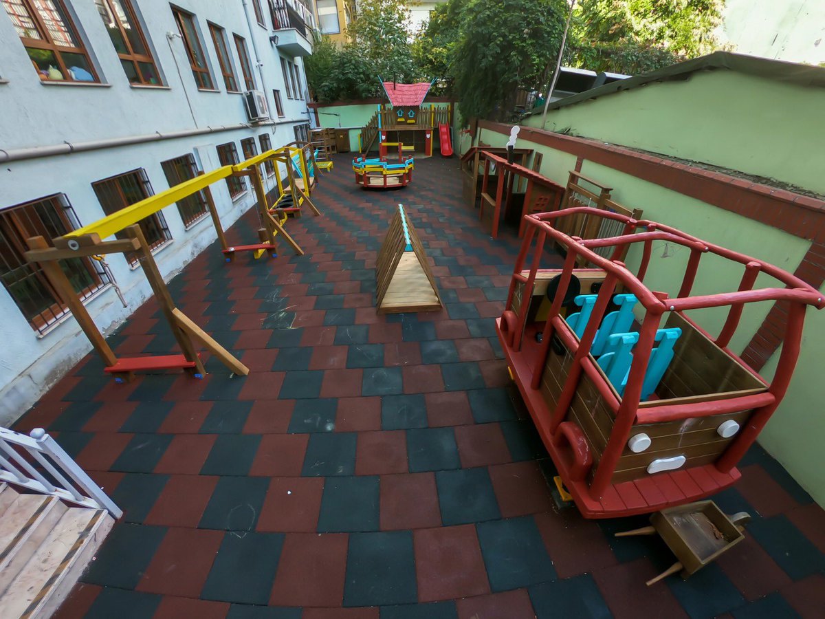 2023 Vizyon Belgesi  ışığında Okulumuzun yenilenen Anaokulu oyun bahçemiz.
@Istanbul_ILMEM <a href="/MucahitYentur/">Murat Mücahit Yentür</a> <a href="/sislimem/">Şişli İlçe Millî Eğitim Müdürlüğü</a> <a href="/trthaber/">TRT HABER</a> <a href="/ziyaselcuk/">Ziya Selçuk</a> <a href="/memleventyazici/">Levent Yazıcı</a> <a href="/safran1958/">Mustafa SAFRAN</a> @AtifAla_Tkb