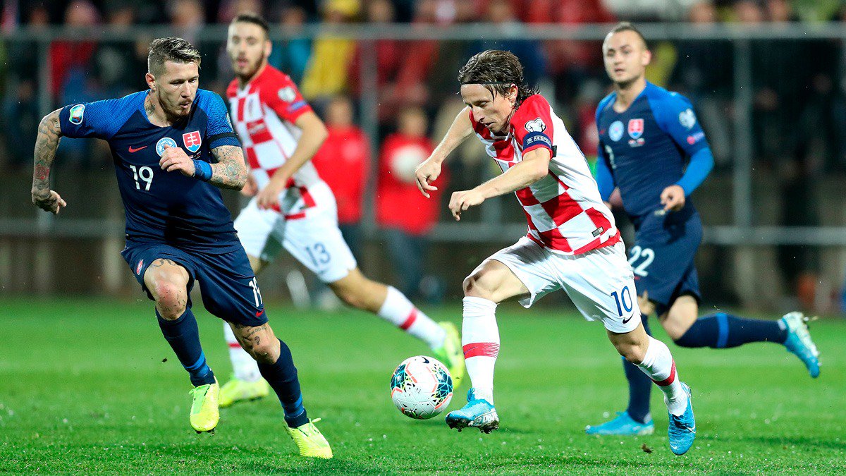 🇭🇷💪 ¡@lukamodric10 capitaneó a su selección hacia la #EURO2020!
↗ Asistencia incluida del croata.
#HalaMadrid