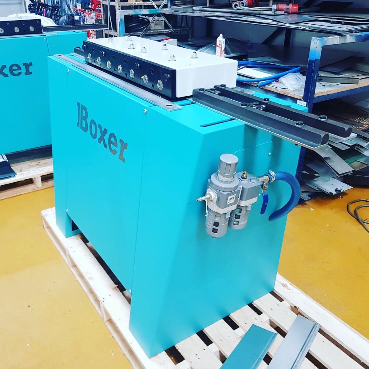 boxer_design's tweet photo. Haven't posted one of our #lockformers in a while. @boxer_design #manufacturing #machinery for your #sheetmetalforming requirements. https://t.co/8HW0HofBZn