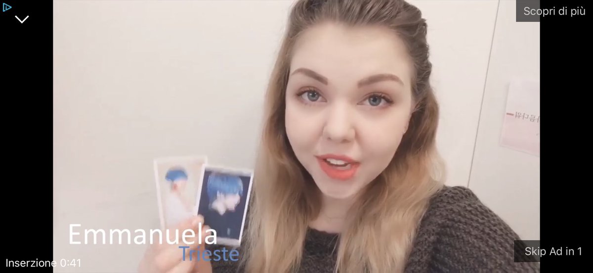 stavo guardando una puntata su viki e mi รจ apparsa questa pubblicitร . Devo ammettere di aver sclerato non poco e nel mostrarvela approfitto per segnalarvela perchรฉ una pubblicitร di sensibilizzazione sul diabete.
Felice di averci visto anche un Taehyung poโ random haha ๐