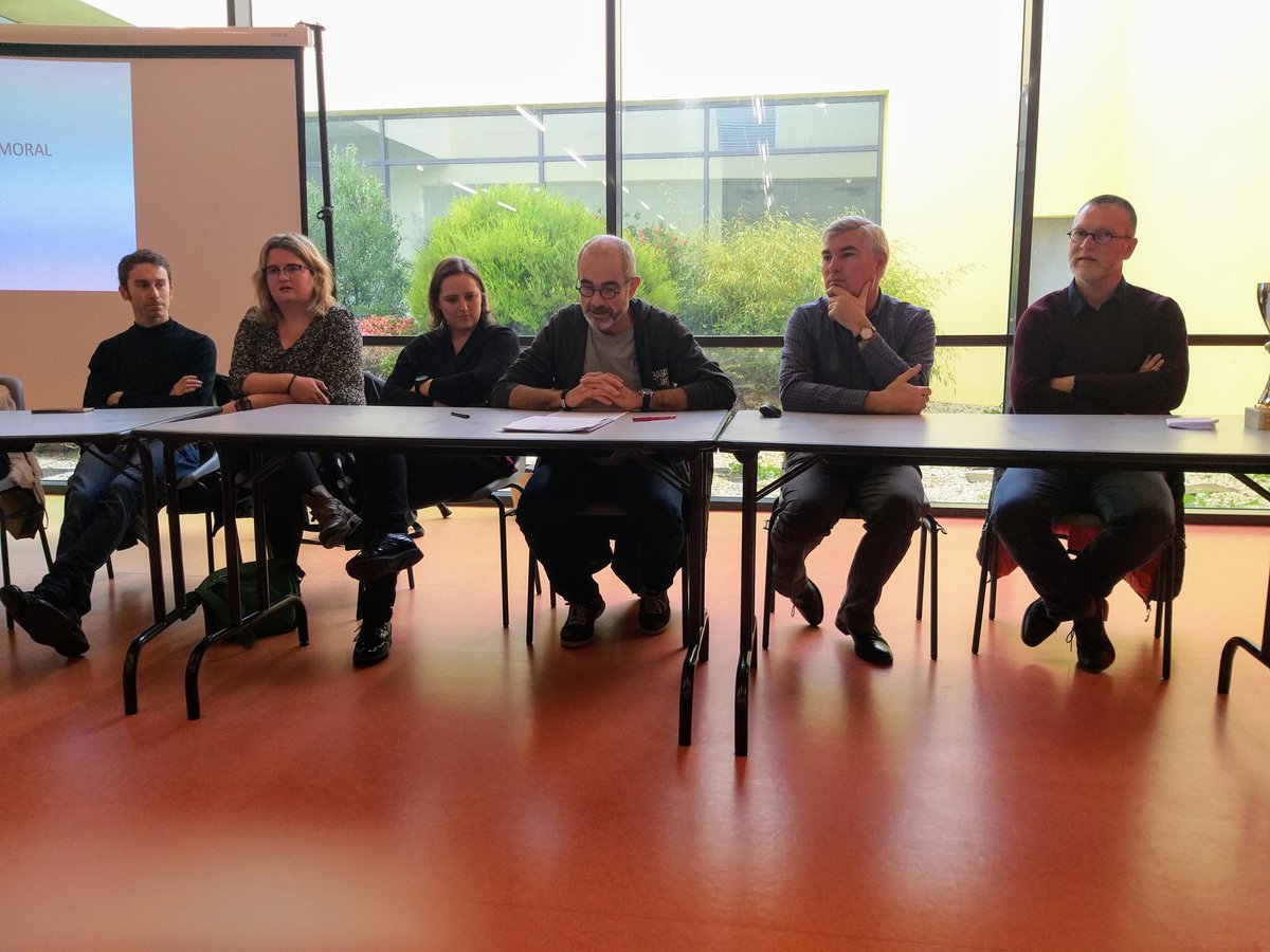 SVulpiani's tweet photo. Landivisiau à l'assemblée générale de l'association @BagadLandi une année très riche pour cette formation qui vient de fêter ses 60 ans @regionbretagne #bretagne #culture #Musique https://t.co/Z8B5R8iQ9W