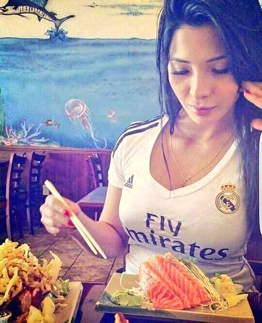 The Real Madrid Girls (@realmgirls) on Twitter photo 