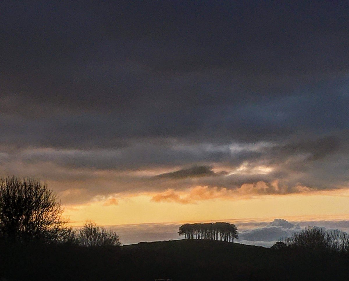 Is there a better sight as the sun sets? #Cornwall #cominghome #cominghometrees #nearlyhome #nearlyhometrees #sunset