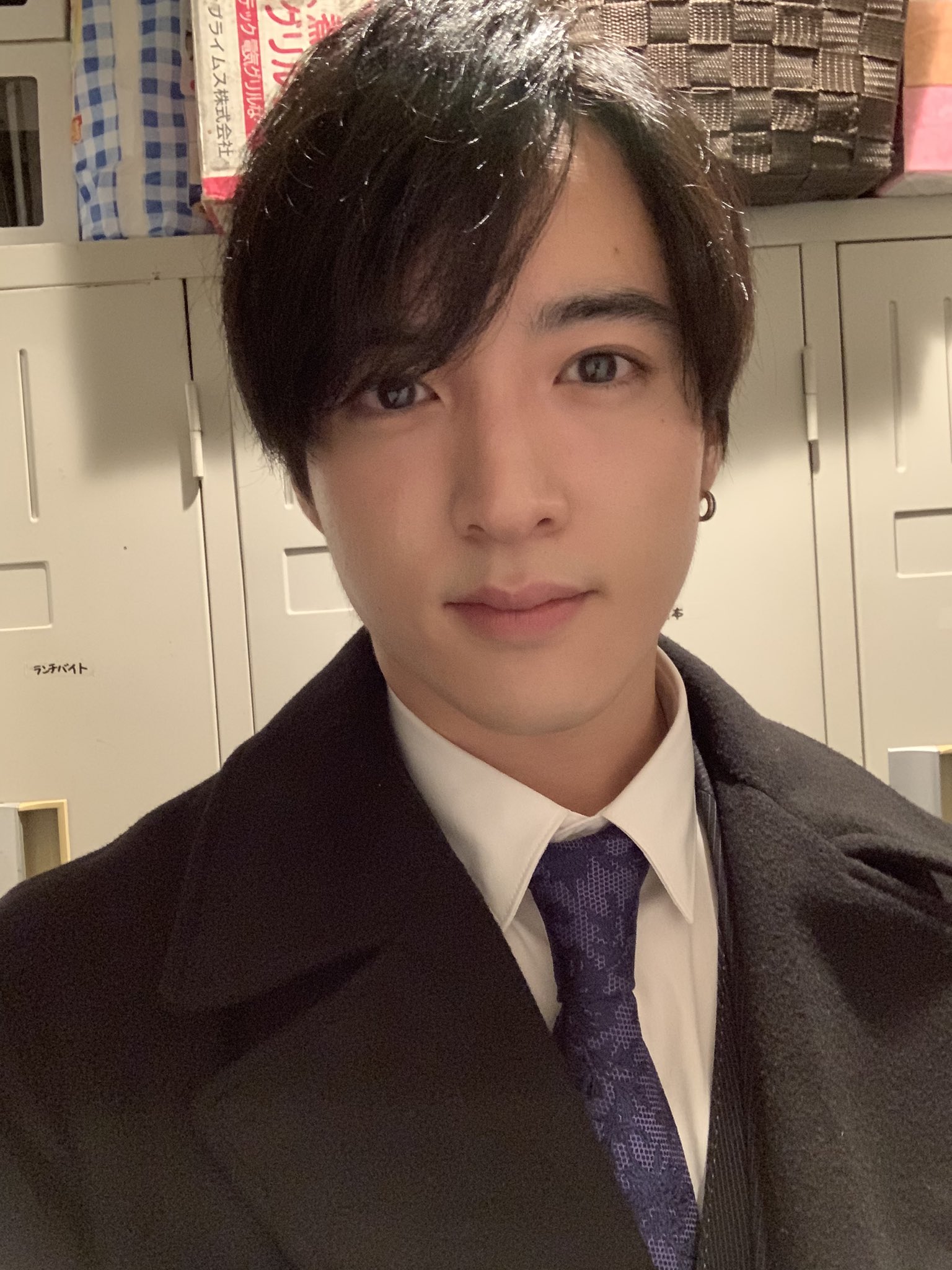 טוויטר 上遠野 太洸 בטוויטר 昨日の自撮り コートないと夜は寒くなりましたな T Co Frvl8x8fcr