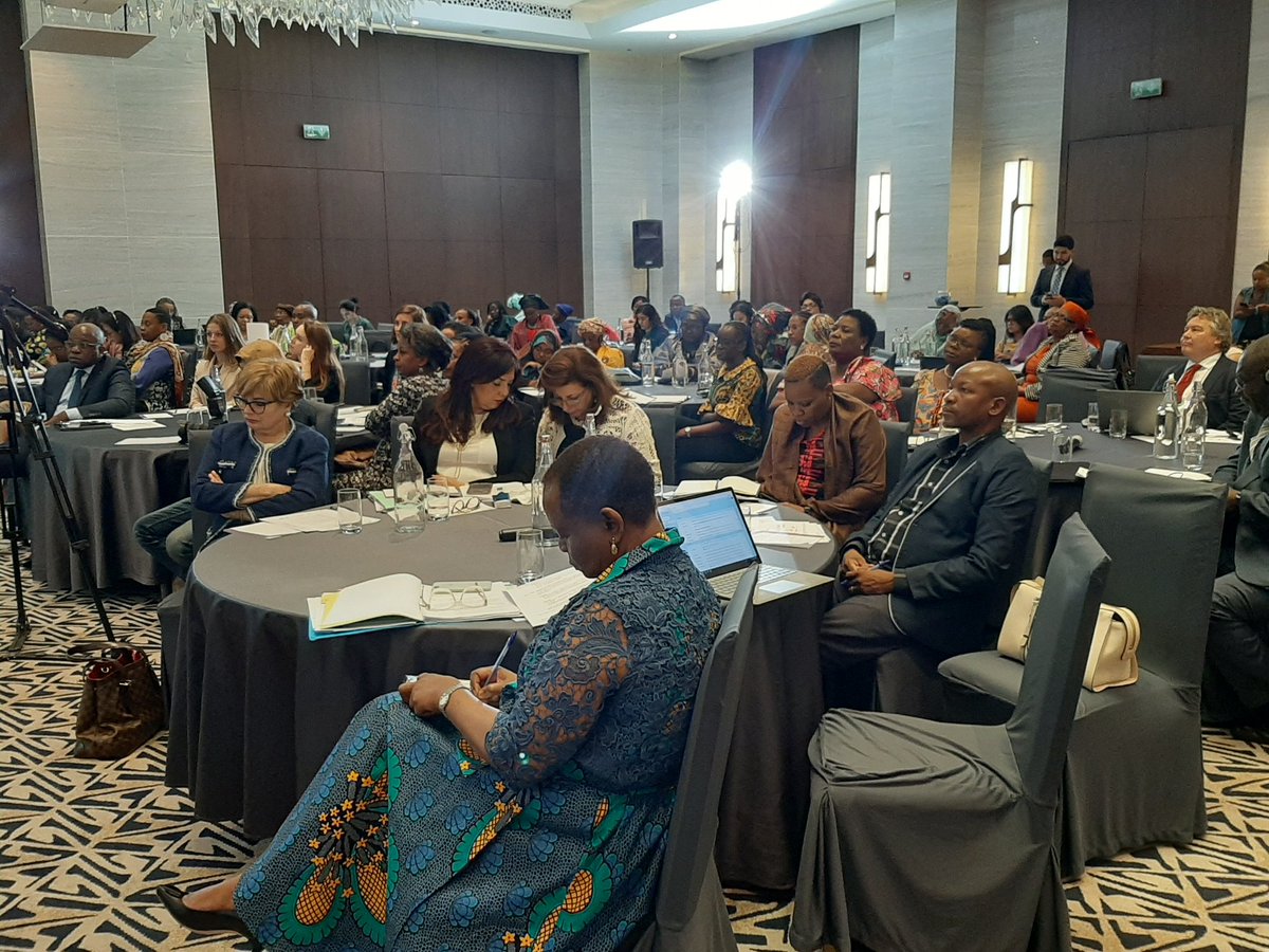 JudithFessehaie's tweet photo. @ITCnews #SheTrades #AfCFTA workshop in full swing: 
👉🏽 40 Women Business Associations across Africa
👉🏽 Representing nearly 1 Milion women
👉🏽 Tackling market access, services, standards, TF and more
👉🏽 Charting the way forward

@ATPC2 @_AfricanUnion @giz_gmbh
@GerEmbAddis https://t.co/frVTJXRG4V