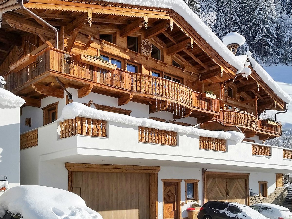 TOP RATED 😍🥇🏆
Österreich - Zillertal, Mayrhofen
Bis 9 Personen / 4 Zimmer
wohnmalanders.de/ferienhaus/mho…
#skifahren #winterurlaub #skiurlaub #ferienhaus #skihütte #österreich #zillertal #mayrhofen #wohnmalanders
