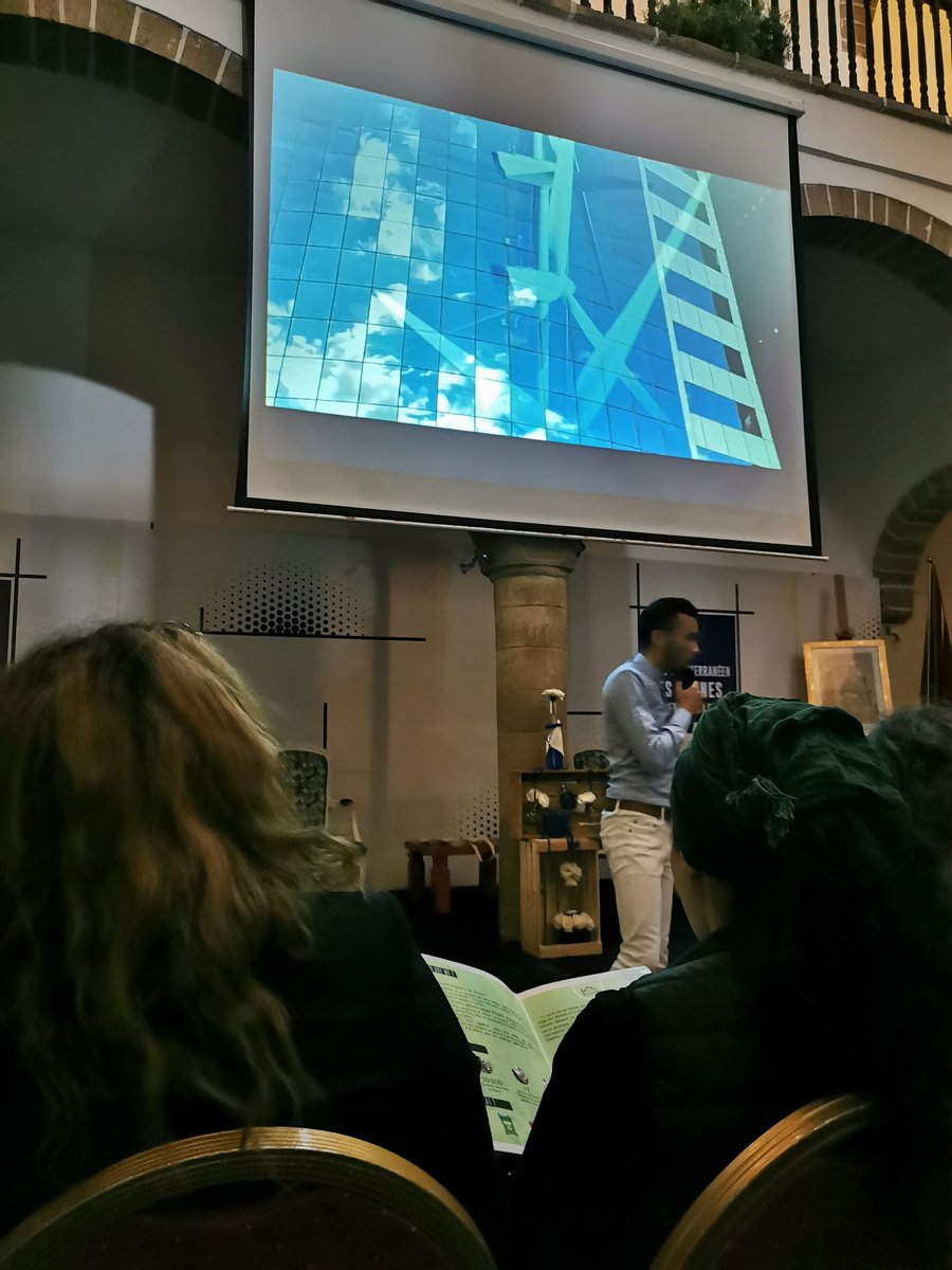 Cet après-midi présentation des projets et remise du prix des jeunes leaders dont la problématique était le développement durable. 
#FEJL2019 <a href="/fejl_maroc/">ForumJeunesLeaders</a> <a href="/AmbaFranceMaroc/">La France au Maroc 🇫🇷🇪🇺</a> #CRJOccitanie #Jeunesse #engagement