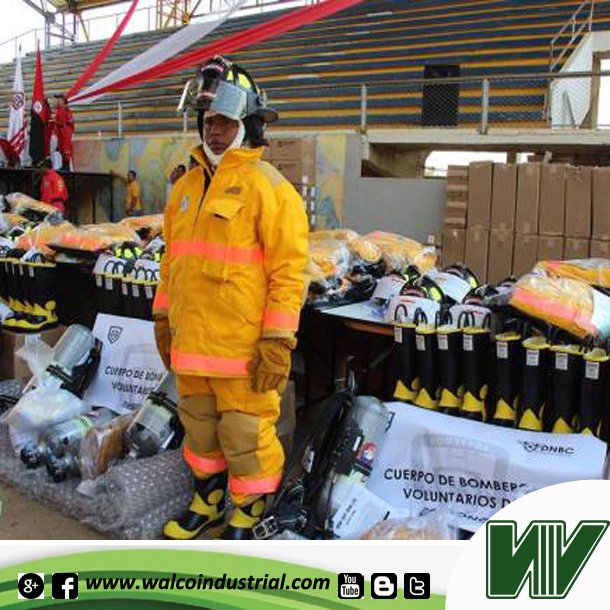 WalcoIndustrial's tweet photo. #walcotips Nuestros Trajes Bomberiles cumplen y exceden las propiedades mecánicas, físicas y químicas solicitadas en las normas y actividades. Ofrecen mayor seguridad, comodidad y movilidad del usuario dentro del traje para combatir incendios
#bombero #incendio #proteccion #NFPA https://t.co/29ksWXl5BS