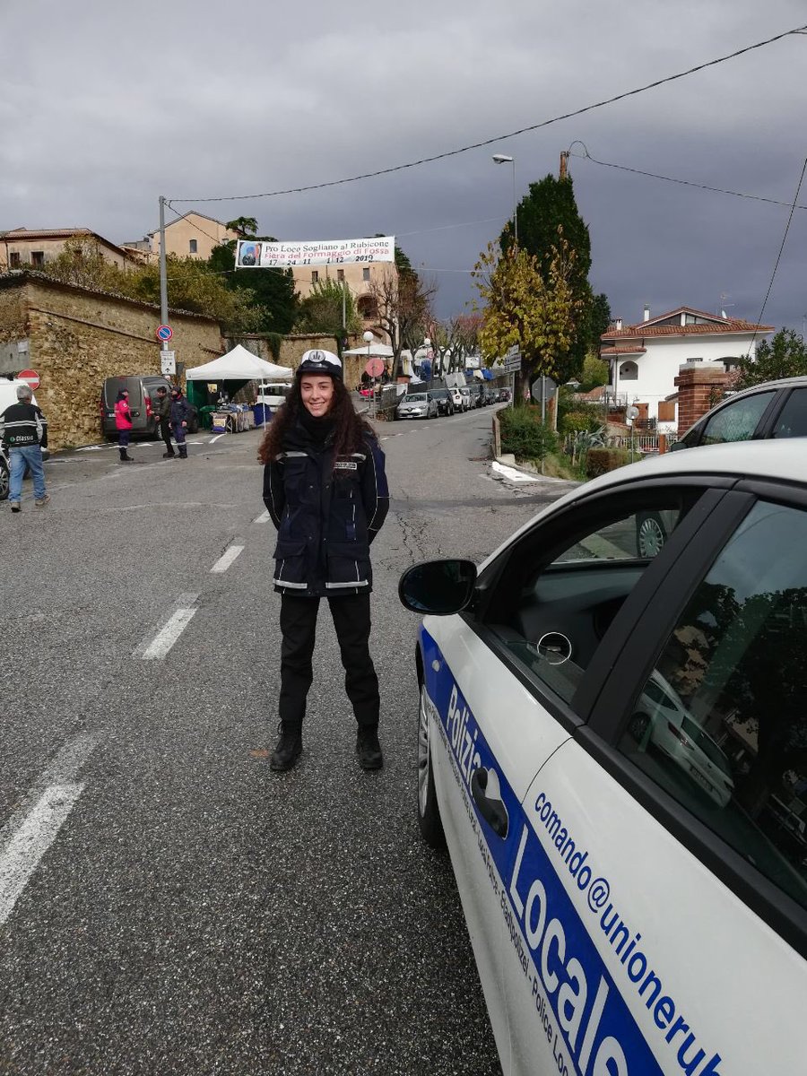 PLRubicone's tweet photo. A #Sogliano al #Rubicone per la fiera del #formaggiodifossa #noicisiamo https://t.co/HHuLpogPmG