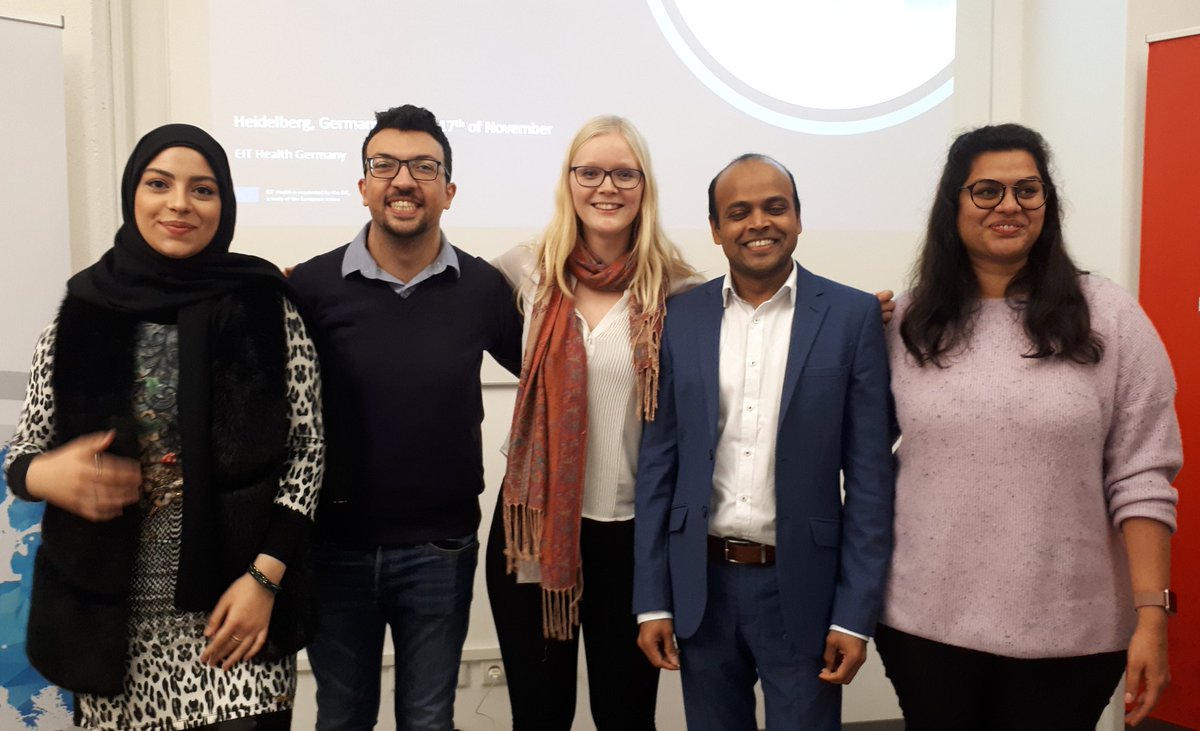 And the winners are Satish, Julia, Lara, Aakanksha and Issam. Team 8 and their I-tree Health Approach. Congratulations and have fun in Paris! #HackAMR19 #EITHealth #winners