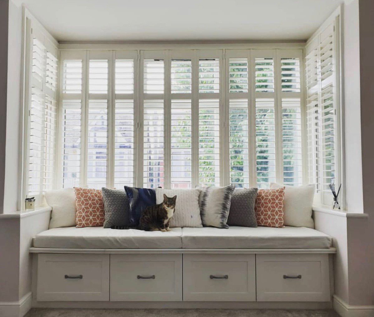 Blinds and Shutters Guildford (BlindShutGuildF) Twitter