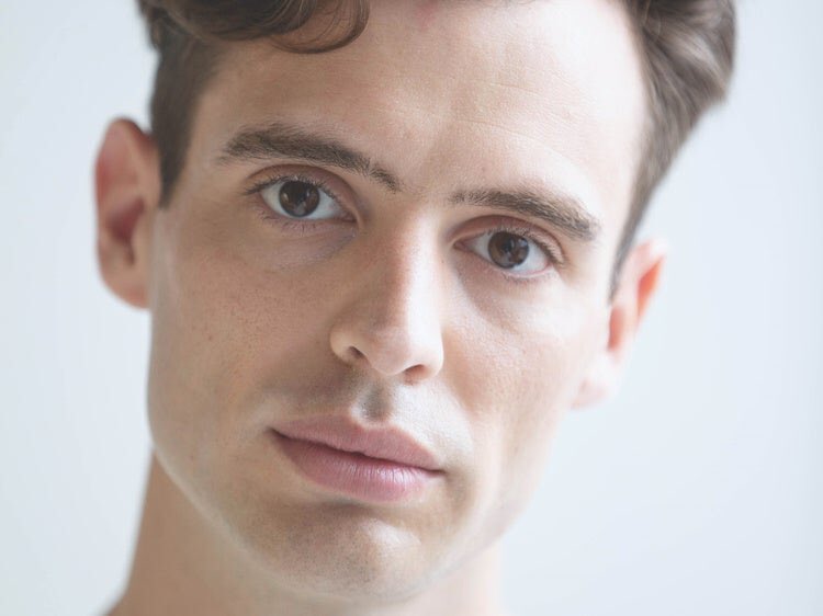 Happy opening night to <a href="/UEvansville/">University of Evansville</a> alumnus Dylan Frederick ‘14 on his Broadway debut in <a href="/inheritanceplay/">The Inheritance</a>. #uet4ever broadway.com/buzz/stars/dyl…