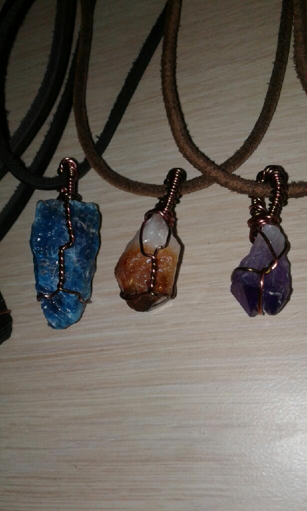 phoenixthunder7's tweet image. Doing wholesale displays now! Healing Crystal necklaces adjustable leather tagged with crystal info! Ready for orders!
#cbd #americanshamancbd #planetk #wholesale #legalweed #crystalbusiness #crystalbiz #shopcbd #cbdstore #healers #healingstore #healingcrystals  #earthbound #love