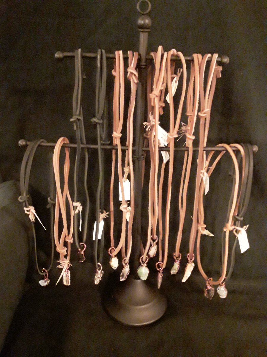 phoenixthunder7's tweet image. Doing wholesale displays now! Healing Crystal necklaces adjustable leather tagged with crystal info! Ready for orders!
#cbd #americanshamancbd #planetk #wholesale #legalweed #crystalbusiness #crystalbiz #shopcbd #cbdstore #healers #healingstore #healingcrystals  #earthbound #love