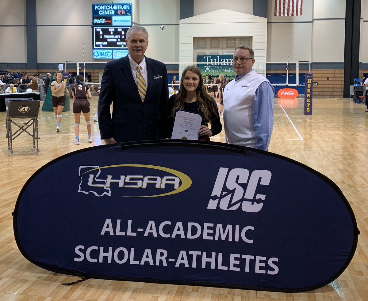 So proud of our very own libero Chloe Chaix <a href="/ChloeChaix00/">Chloe Chaix</a> for receiving not only the All-Academic Scholar Athelte award but also the DISTRICT MVP award! We are so proud of you Chloe! You are a true leader on and off the court!! 🏐❤️🖤🏐 #fhsbulldogs
