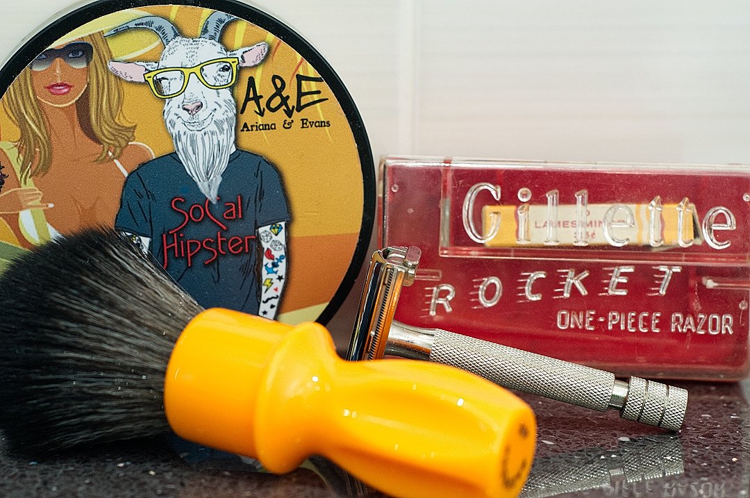 SOTD 17/11 - Gillette Rocket (1949) ; Polsilver Super Iridium (1) ; Ariana & Evans SoCal Hipster ; Razorock 400 24mm Synthetic ; L'Oreal Men Expert Hydra Sensitive Birch Sap PSB #arianaandevans #socalhipster #ymmvshaves