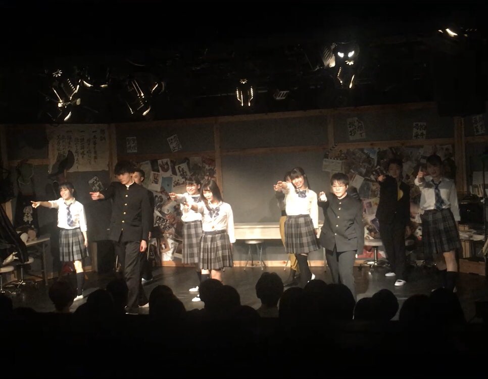 Jun_Kova's tweet photo. 珍しく外部の舞台で音響してきました
半分以上初舞台のメンバー
・・・稽古何度か見てからの本番期間見てて、成長がうれしかったし、自分の初舞台を思い出しました
こいつ、うるさいやつだなって思われただろうけどさぁ・・・
いつか一緒に舞台立てたらいいなって思います
#JulietS https://t.co/vrnVSQ6jpn