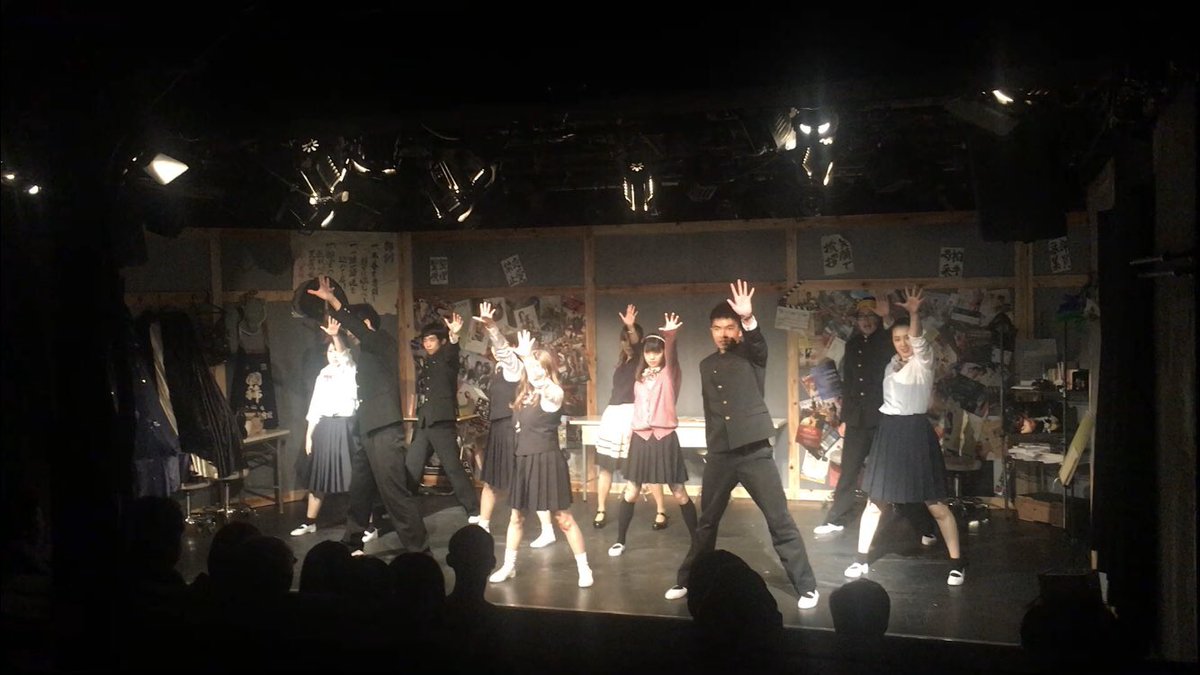 Jun_Kova's tweet photo. 珍しく外部の舞台で音響してきました
半分以上初舞台のメンバー
・・・稽古何度か見てからの本番期間見てて、成長がうれしかったし、自分の初舞台を思い出しました
こいつ、うるさいやつだなって思われただろうけどさぁ・・・
いつか一緒に舞台立てたらいいなって思います
#JulietS https://t.co/vrnVSQ6jpn