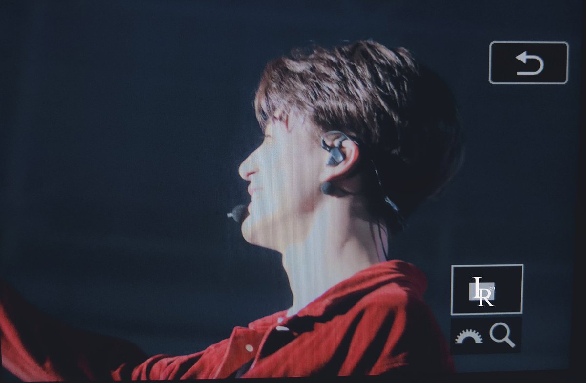 lime_rain0423's tweet photo. 191117 드림쇼 

#제노 #JENO #NCT #NCTDREAM https://t.co/ZBYVfhlFQe