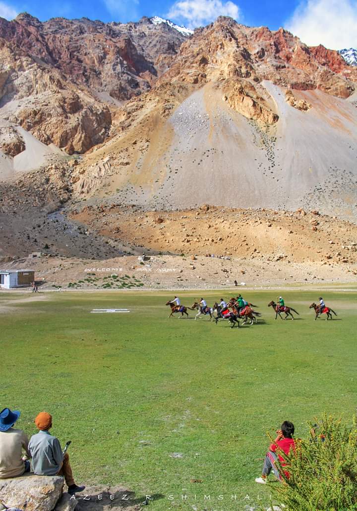 its_Shaji_Syed's tweet photo. Polo at the mystical and holy land Baba Ghundi, Chapurson valley.
Chapurson valley, Gojal.

#Babaghundi #Chapurson #Gojal #Hunza
#Gilgit_Baltistan
#Beautiful_Pakistan https://t.co/j0La6gsQ7C