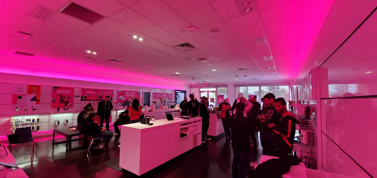 Miami North is UnCarrier Ready! #FTLWP #RisingTide #MiamiNorth @RyanShiell @JonFreier @bnash001 @JohnLegere @SievertMike