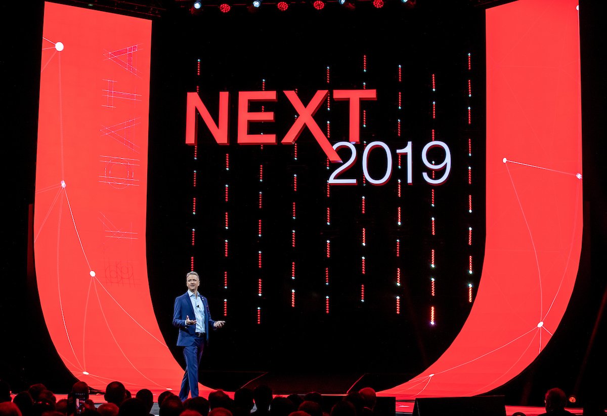 HitachiVantara's tweet photo. Couldn’t catch it all at #HitachiNEXT? Here are all the data insights that will help you get #YourDataOpsAdvantage: https://t.co/KBvdd0nFid https://t.co/Uo0NptiZrk