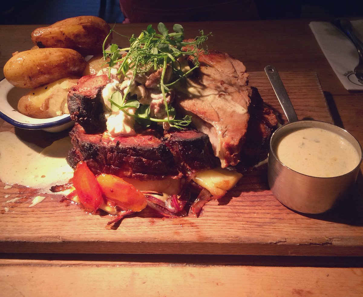 Food tweet time...

The <a href="/BullsHeadRepton/">The Bulls Head</a> is worth the trip to deepest, darkest Derbyshire...

Cosy vibes ✅
Extensive beer choice ✅
Fancy toilet soap &amp; moisturiser ✅
Food ✅✅