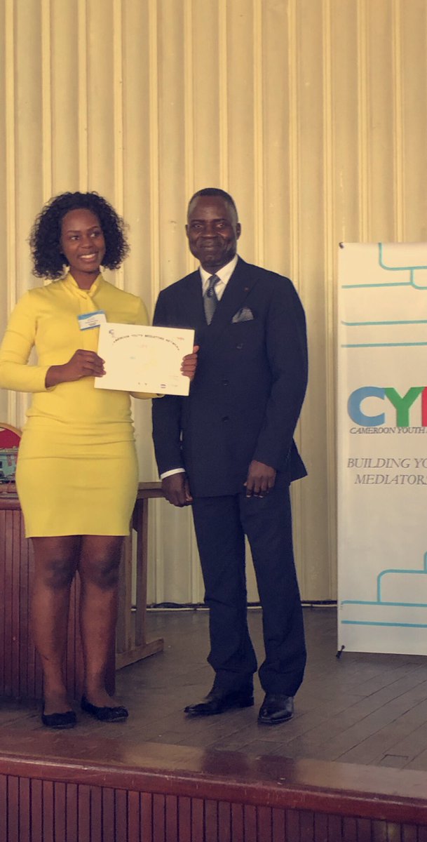 KeshiaBanks5's tweet photo. Proudly receiving my youth mediator Certificate after training ,work complication and restitution well done ๐๐ฝ๐๐ฝ๐๐ฝโ๏ธ.. so honored to part of the CYMN thank @loyocameroon for the wonderful opportunity.. will keep working #peacebuilding #UNICEF #mediationworked #HardWork #unity https://t.co/p2MnoDCV1g