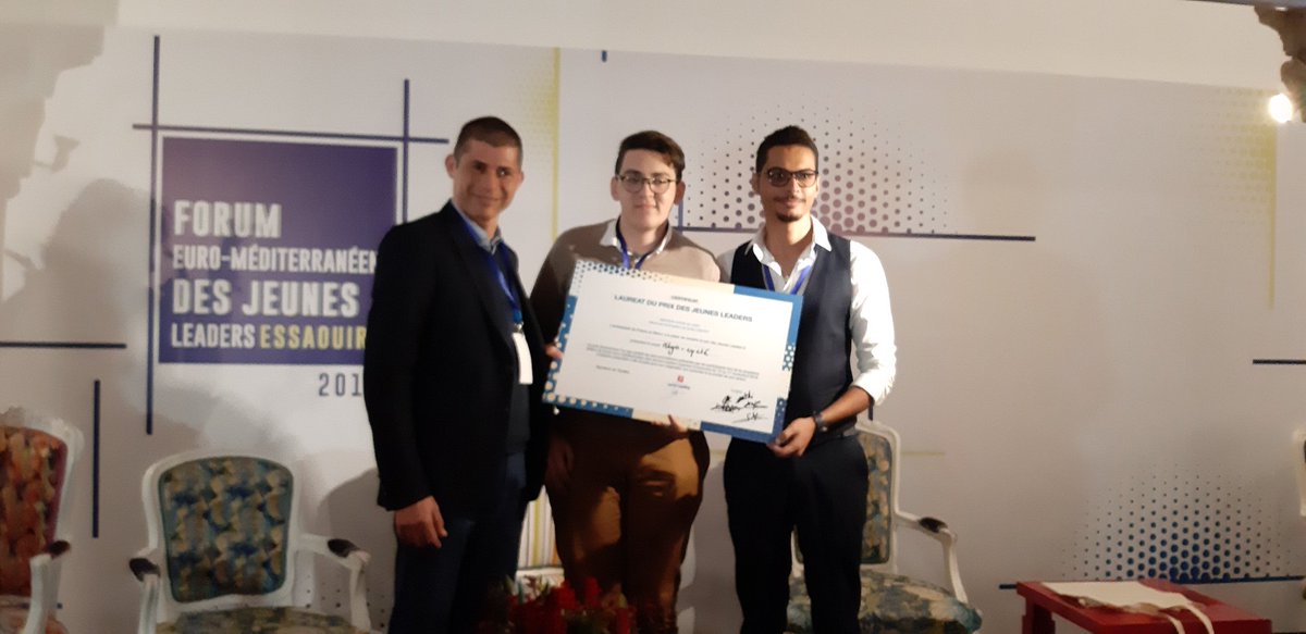 Prix des Jeunes Leaders: bravo aux projets Mego-cyclé, Mégot-Rec et Tri-cycle ! <a href="/HeleneLeGal/">Hélène Le Gal</a> <a href="/AmbaFranceMaroc/">La France au Maroc 🇫🇷🇪🇺</a>