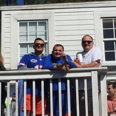 ColleenMacolino's tweet photo. #NewProfilePic https://t.co/CG1MCNKWUI