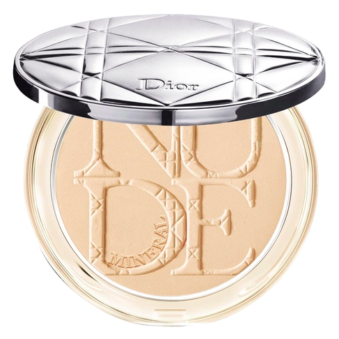 davelackie's tweet photo. Today's luxe makeup giveaway is Diorskin Mineral Nude Matte in shade O2. It perfects your complexion with a soft matte finish. To enter, follow @davelackie &amp; RT https://t.co/hXUUsWJbxw