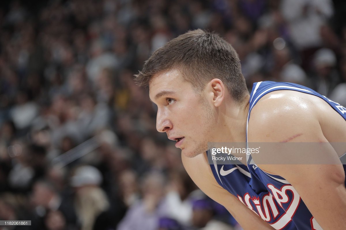 teambogdanovic8's tweet photo. #GameDay 📣

@celtics  vs.
@SacramentoKings 🏀
12:30pm / 22om (SERBIA) / 23pm (TURKEY)⌚
Golden 1 Center, CA 🚩
NBA TV / ARENA SPORT 1 (Serbia) 💻

Go #KINGS 🙌
#BogdanBogdanovic #Bogdanovic #BB8 #SacramentoKings #SacramentoProud  #NBA  #NBA2K20 https://t.co/C75pkjKKNu