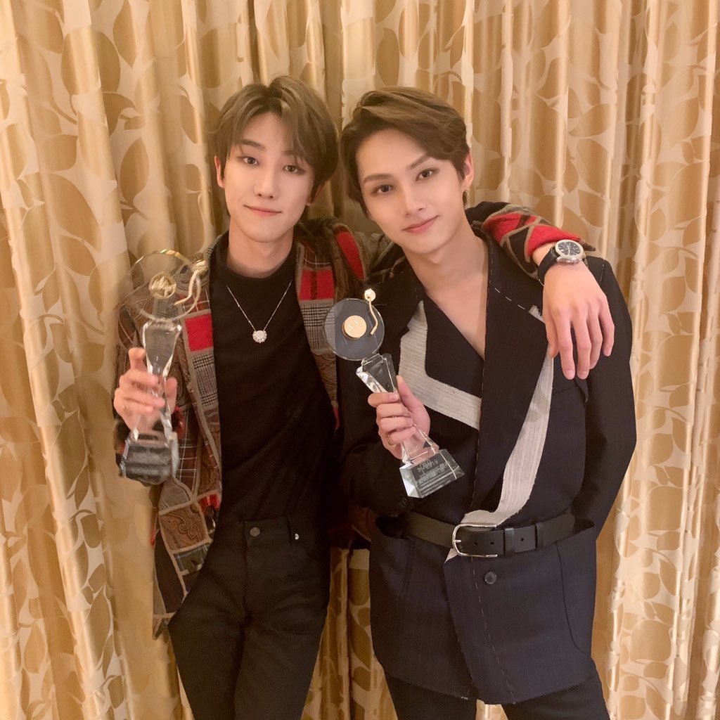준휘야 상받은거 축하해❤❤