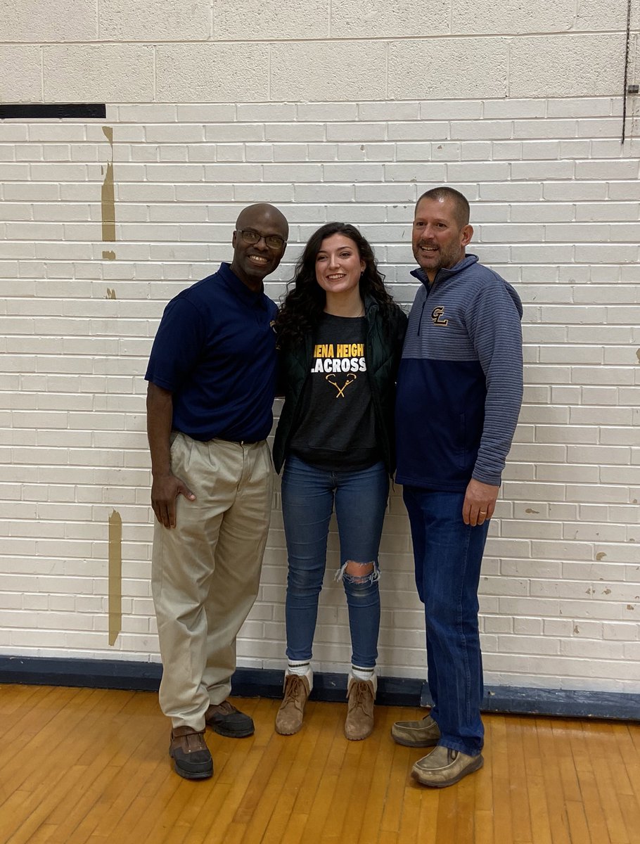 GLGirlsLax's tweet photo. Congratulations @nicole_glasgow4 !! We are all so proud of you! Can’t wait for your Senior season with us! https://t.co/xEnUePFqeg