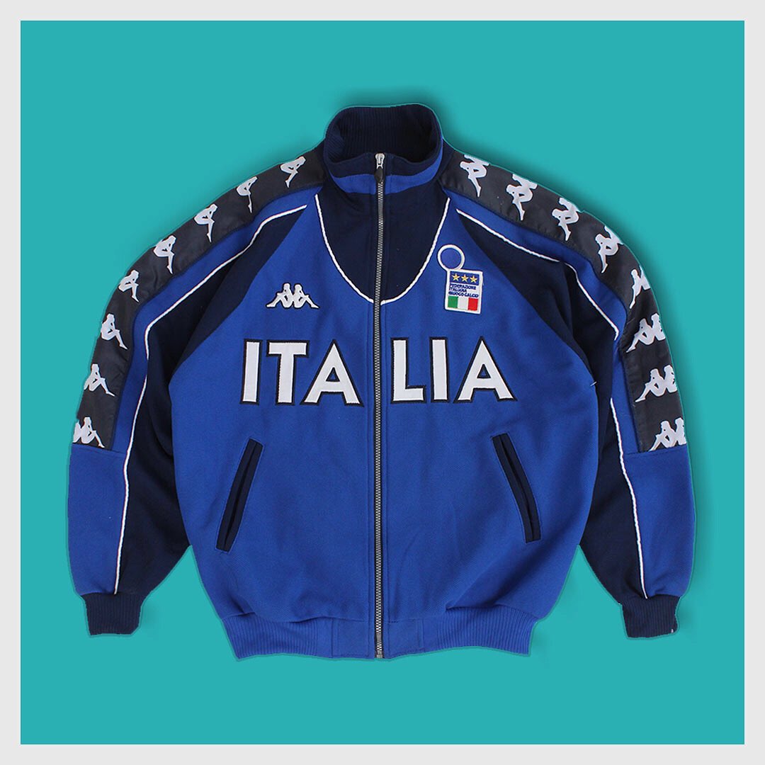 Silicium Zeg opzij harpoen 97th Vintage on Twitter: "Available now: a classic track jacket by Kappa  from the Euro 2000 tournament which saw Italy runners up! ⚽️ Shop the full  vintage football shirt collection: https://t.co/rAosF0l4dj #italia #