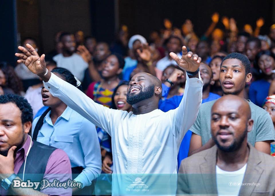 vinnydrey's tweet photo. #RaptureAlert.
Lord behold my Lil brother @soldbymagnifico in church today.
Cc: @FemiOjomu @bmanechie @Odeh_JuniorOdeh @themayorofabuja @miss_adaga @JauntyUnachukwu @SuzieOrefi @Viv_01 @osaze_troy
Or is Leke playing a Kanye on us?
Now I know #HolySpiritIsReal https://t.co/vVXKTtOji3