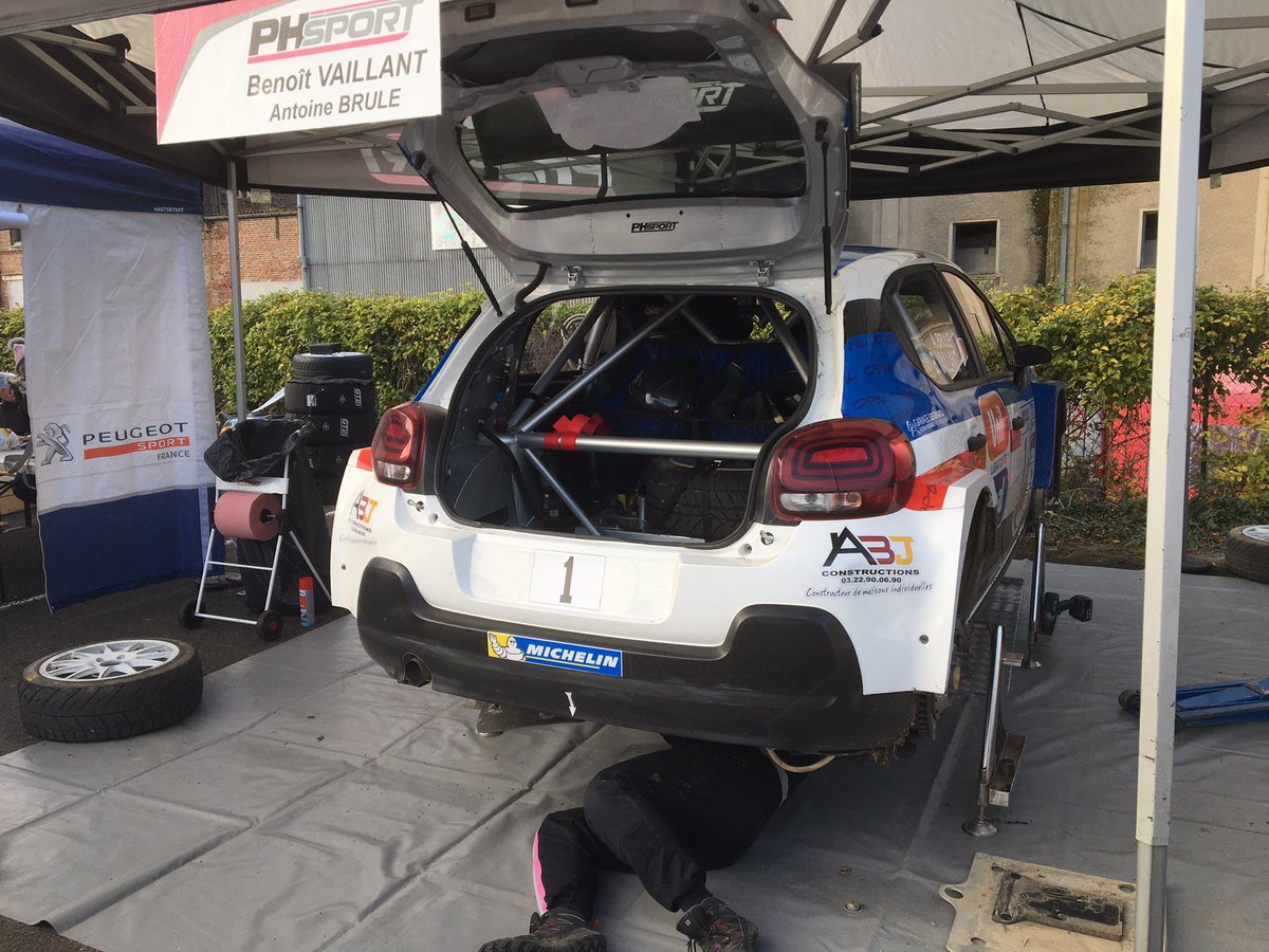 ds3wrc's tweet photo. #RallyedePicardie bravo à Benoit vaillant pour sa belle victoire au volant de la #C3R5 de @PH__Sport https://t.co/kbyOgq6zvO