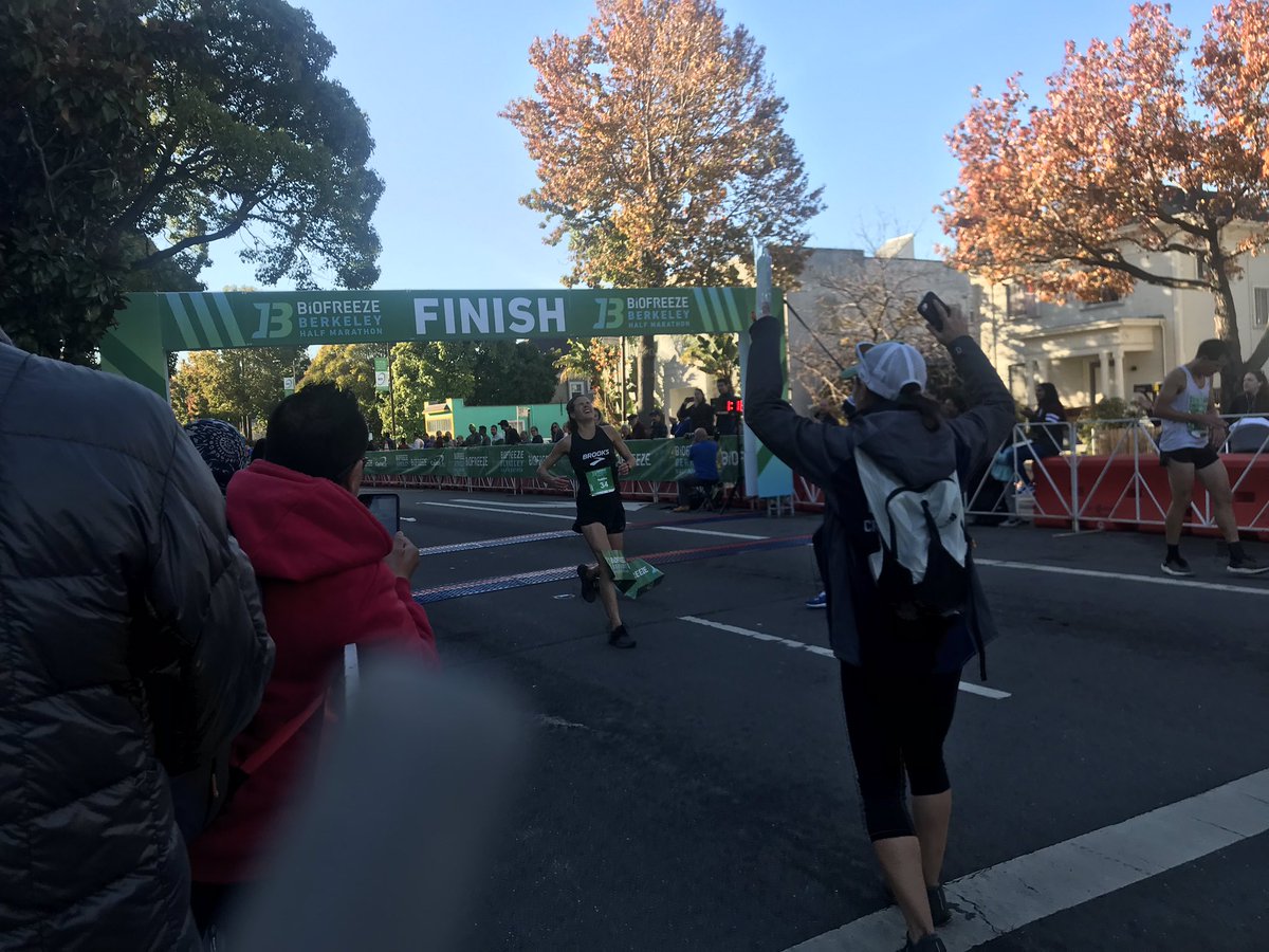 SebastianCahil1's tweet photo. Madeline Duhon finishes first for the women and Kenny Rayner first overall in the #BiofreezeBHM ! #RunBerkeley https://t.co/wKUA38hyIk